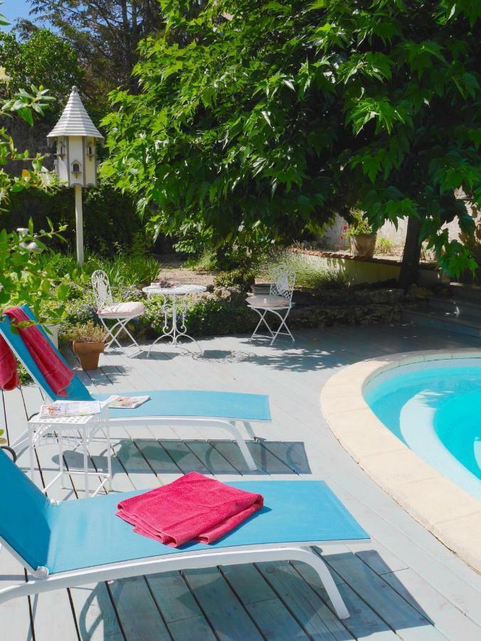 Bed and Breakfast L'Arbre D'Ange Монморийон Экстерьер фото
